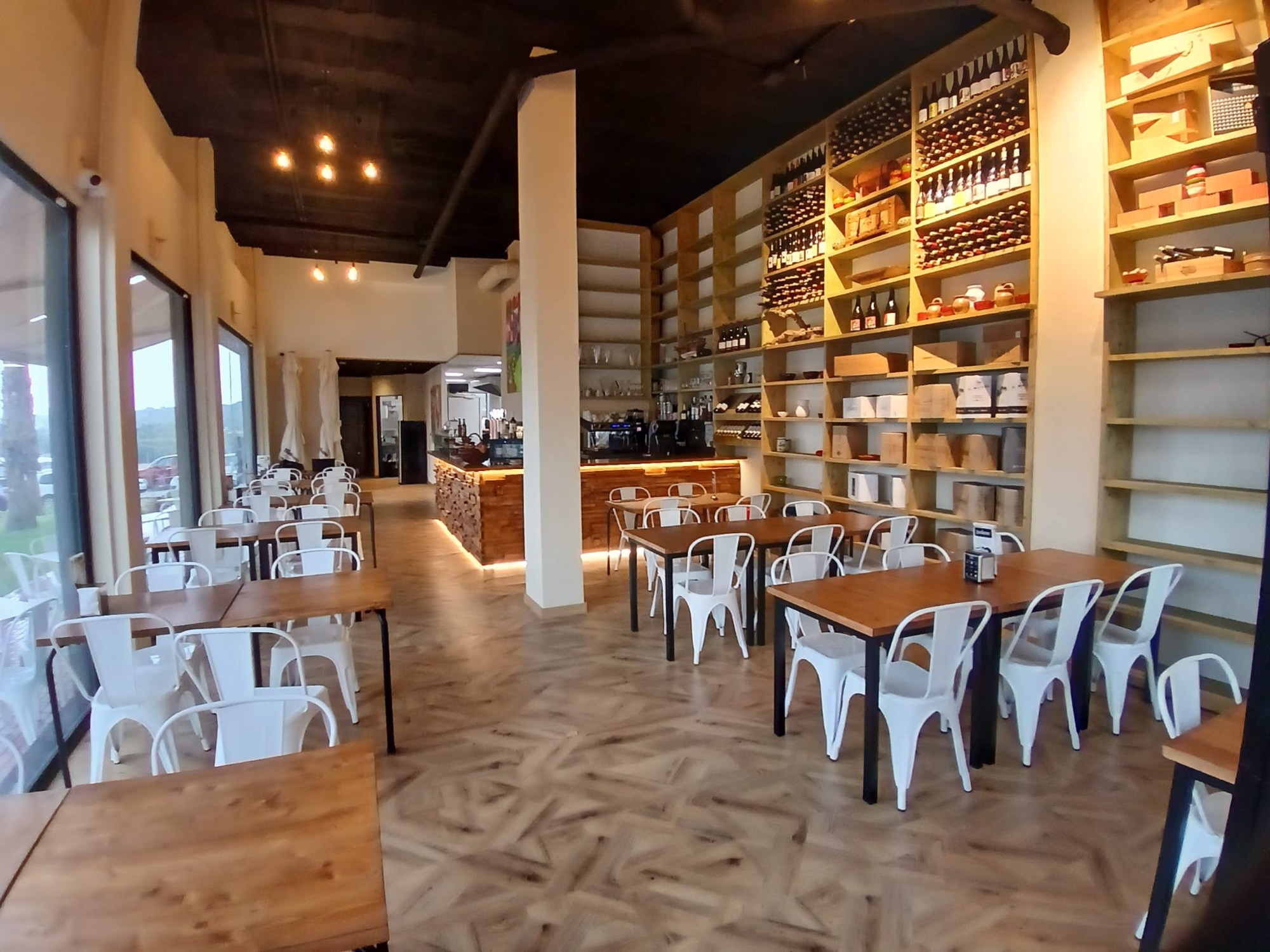 Bar op een centrale plek in Alfaz del Pi in Alfaz del Pi